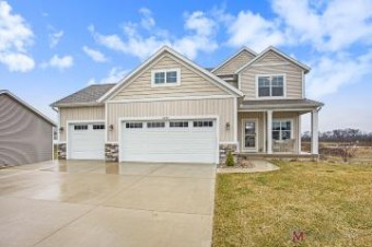 6291 High Queen Court Allendale, MI 49401