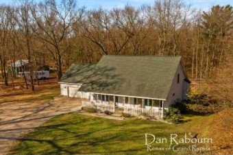 5273 Cady Road Twin Lake, MI 49457