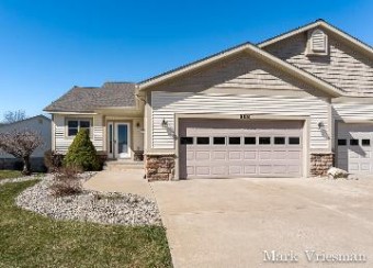 968 N Sandalwood Circle 24 Norton Shores, MI 49441