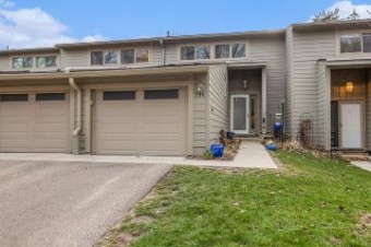 795 Skynob Drive Ann Arbor, MI 48105