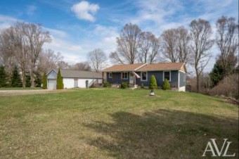 12360 S Cottonwood Avenue Sand Lake, MI 49343