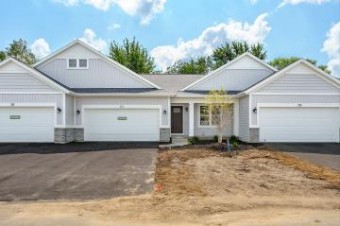 213 Hickory Valley Drive Kalamazoo, MI 49009