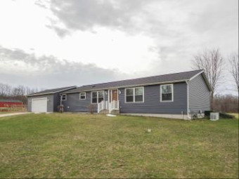 698 M-89 Plainwell, MI 49080