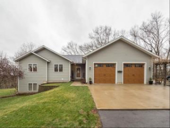 1085 Zellon Drive Hastings, MI 49058