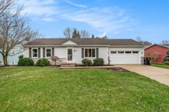 5113 Laurelwood Drive Hudsonville, MI 49426