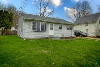 404 W Van Buren Street Augusta, MI 49012