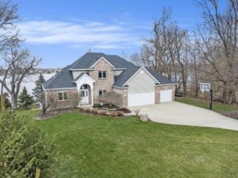 24348 Butternut Drive Sturgis, MI 49091