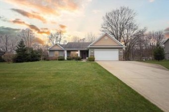 69788 Roy Drive Edwardsburg, MI 49112