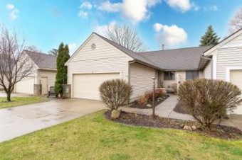 2 Summit Park Drive Spring Lake, MI 49456