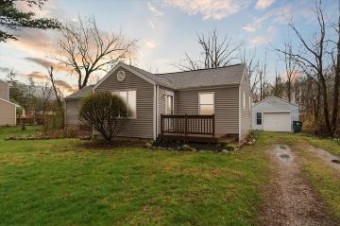 1331 Wolf Court East Lansing, MI 48823