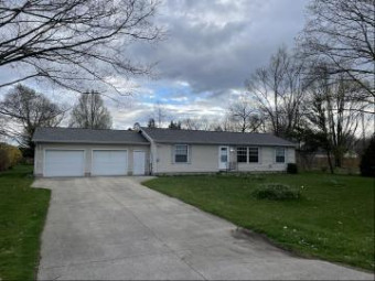 334 Delsing Road Benton Harbor, MI 49022