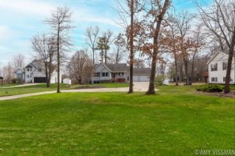 12807 Westwood Lane Wayland, MI 49348