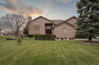 37100 Elizabeth Lane New Boston, MI 48164