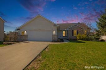 229 Highlander Drive Ne Rockford, MI 49341