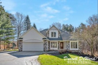 4763 Windcliff Drive Ne Rockford, MI 49341