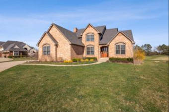 407 Prestwick Trail Highland, MI 48357