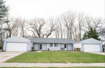 4947 Stauffer Avenue Se Kentwood, MI 49508