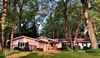 5680 Golden Crest Stevensville, MI 49127