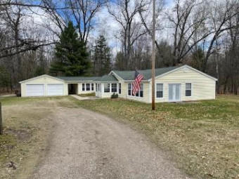 20760 E Moss Road Wellston, MI 49689