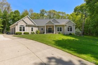 6639 Wood  Lane Lane Allendale, MI 49401