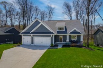 4294 Unity Drive Drive Hudsonville, MI 49426