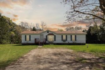 8751 S Nevins Road Greenville, MI 48838