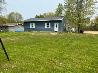 8048 17 Mile Road Rodney, MI 49342