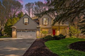 1364 E Shorewood Drive Norton Shores, MI 49441