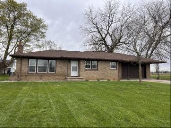 5735 Leonard Street Coopersville, MI 49404