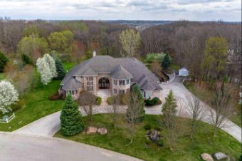 2528 Kingston Farm Lane Ionia, MI 48846