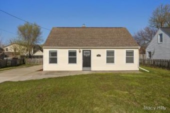 5645 Buchanan Avenue Sw Wyoming, MI 49548