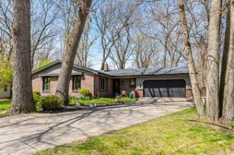 4619 Deepwood Court Sw Wyoming, MI 49519