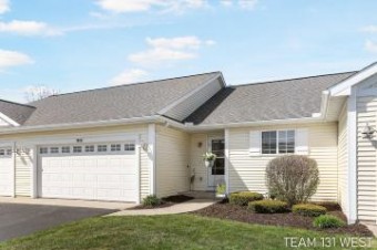 10951 Cranberry Court Zeeland, MI 49464