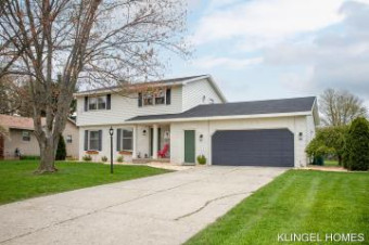 8128 Mellowwood Drive Jenison, MI 49428