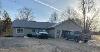 6642 E Deer Road Walkerville, MI 49459