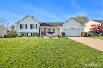 4131 Mallard Lane Hudsonville, MI 49426