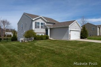 1686 Turtle Head Lane Wayland, MI 49348