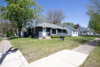 959 Kentfield Street Sw Wyoming, MI 49509