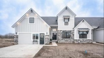 26 Black Cherry Lane Saline, MI 48176