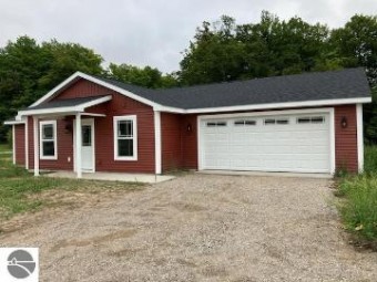 2177 Pebblebrook Drive Kingsley, MI 49649