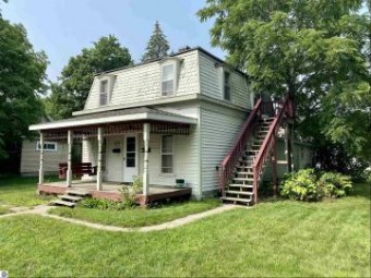 628 S Oak Street Mt. Pleasant, MI 48858