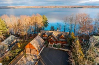 2015 Nw Torch Lake Drive Kewadin, MI 49648