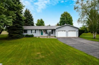 1150 Hammond Traverse City, MI 49686