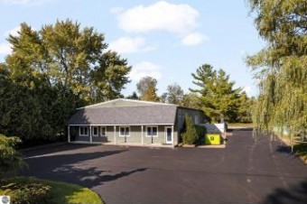 9435 E Cherry Bend Road Traverse City, MI 49684