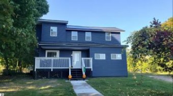 101 River Court Saint Louis, MI 48880