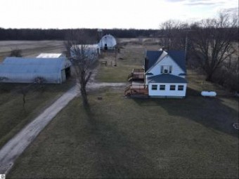 2540 S Dreyer Road Au Gres, MI 48703