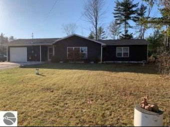 2417 N Us-23 Oscoda, MI 48750