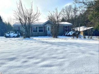 343 Sw Montgomery Road South Boardman, MI 49680