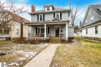 521 W Eighth Street Traverse City, MI 49684