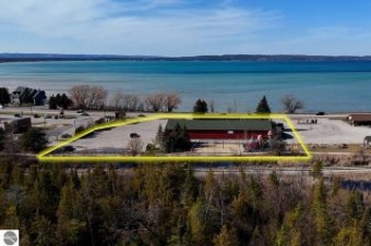 4290 Us-31 N Traverse City, MI 49686